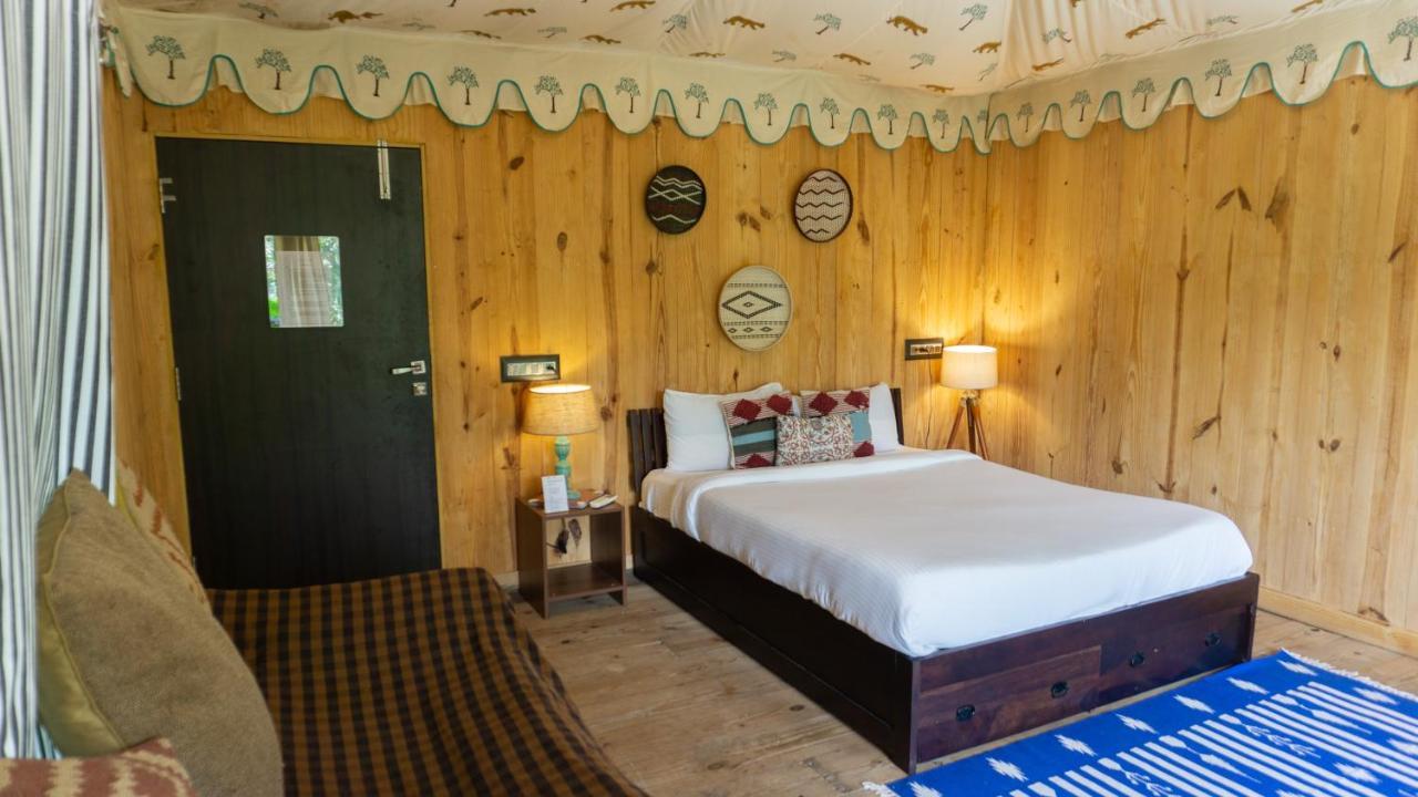 16 Bedouin Hotel Hosur Exterior photo